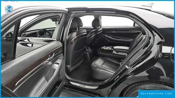 GENESIS EQ900 3.8 GDI AWD