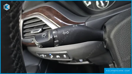 GENESIS EQ900 3.8 GDI AWD