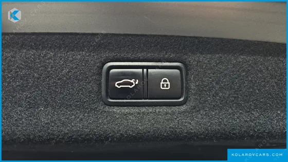 GENESIS EQ900 3.8 GDI AWD