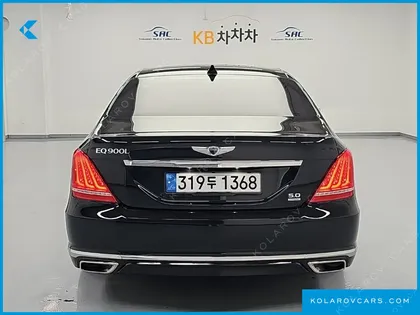 GENESIS EQ900 5.0 GDI AWD LIMOUSINE