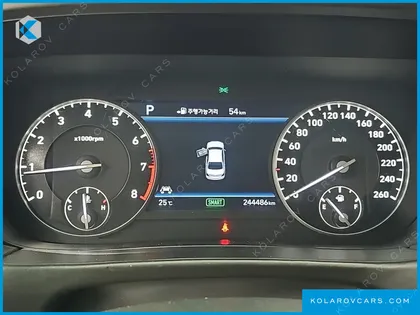 GENESIS EQ900 5.0 GDI AWD LIMOUSINE