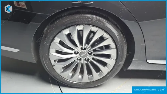 GENESIS EQ900 5.0 GDI AWD