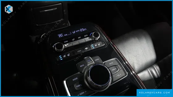 GENESIS EQ900 5.0 GDI AWD