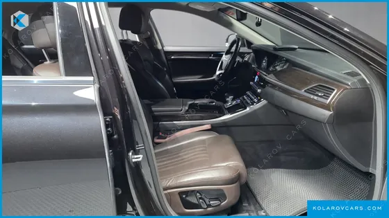 GENESIS EQ900 3.8 GDI AWD