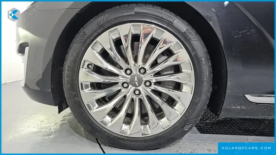GENESIS EQ900 3.8 GDI AWD