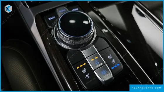 GENESIS EQ900 3.8 GDI AWD
