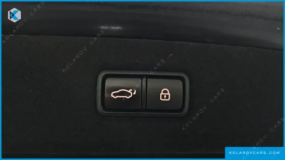 GENESIS EQ900 3.8 GDI AWD