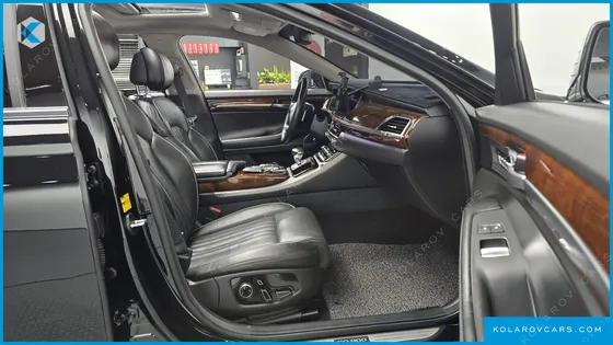 GENESIS EQ900 3.8 GDI AWD