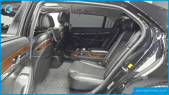 GENESIS EQ900 3.8 GDI AWD