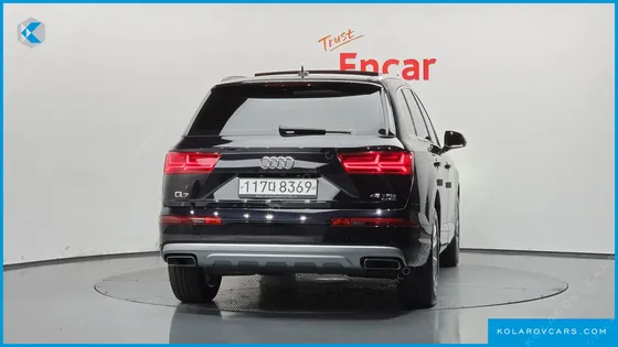 AUDI Q7 45 TFSI QUATTRO