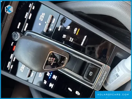 PORSCHE CAYENNE 3.0 E-HYBRID