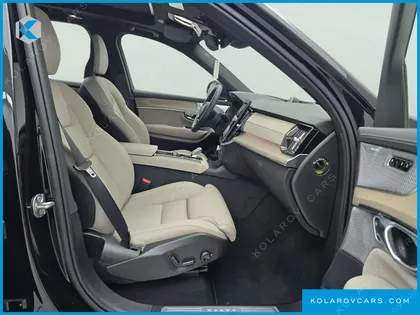 VOLVO XC90 T8 ULTRA BRIGHT HYBRID