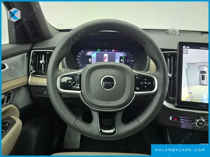 VOLVO XC90 T8 ULTRA BRIGHT HYBRID