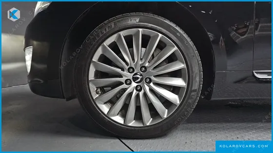 HYUNDAI EQUUS VS380