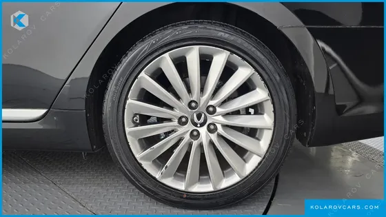 HYUNDAI EQUUS VS380