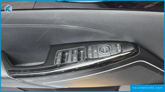 KIA K7 3.0 LPI LUXURY (RENTAL CAR)