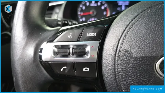 KIA K7 3.0 LPI LUXURY (RENTAL CAR)