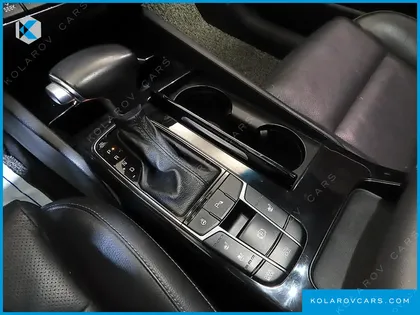 KIA K7 3.0 LPI LUXURY (RENTAL CAR)