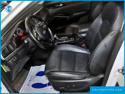 KIA K7 3.0 LPI LUXURY (RENTAL CAR)