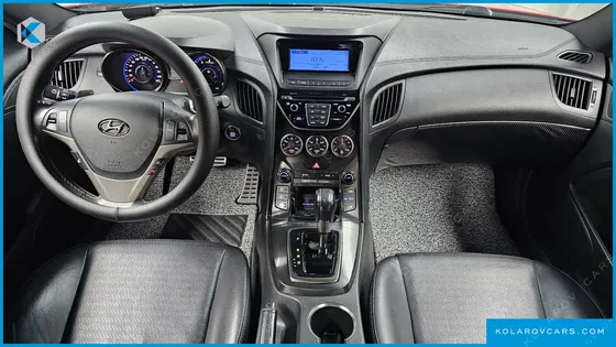 HYUNDAI GENESIS 200 TURBO S