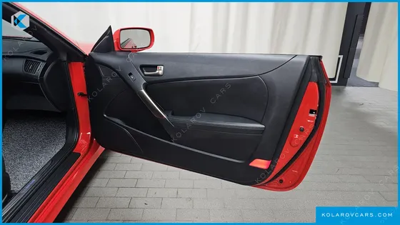 HYUNDAI GENESIS 200 TURBO S