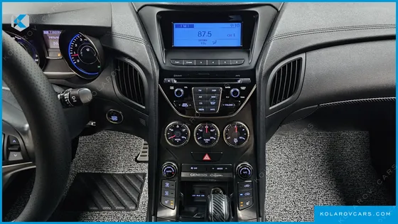 HYUNDAI GENESIS 200 TURBO S
