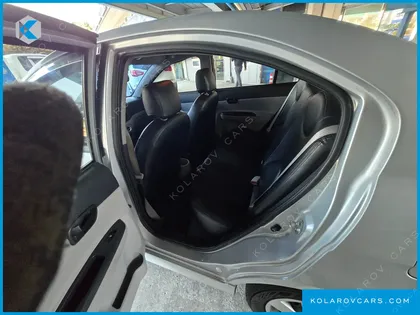HYUNDAI VERNA DIESEL 1.5 VGT TRENDY