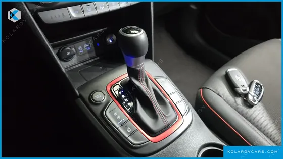 HYUNDAI KONA 1.6 TURBO 2WD FLUX