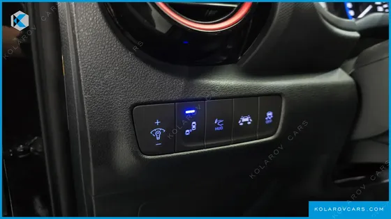 HYUNDAI KONA 1.6 TURBO 2WD FLUX