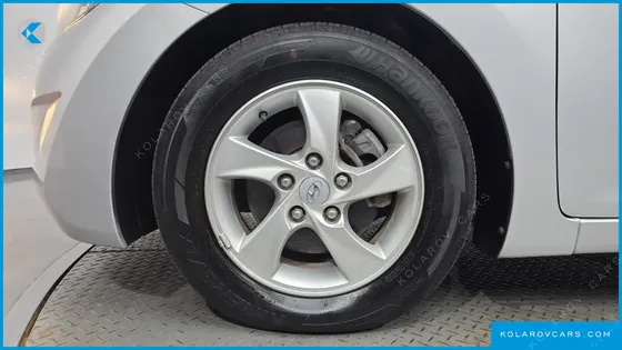 HYUNDAI ELANTRA (AVANTE) M16 GDI LUXURY