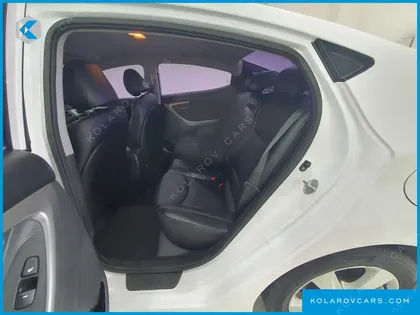 HYUNDAI ELANTRA (AVANTE) M16 GDI LUXURY