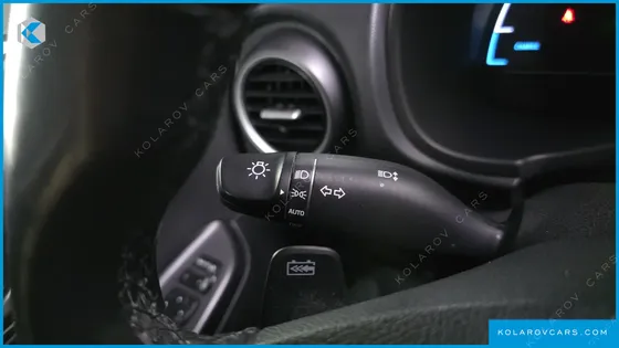 HYUNDAI KONA MODREN