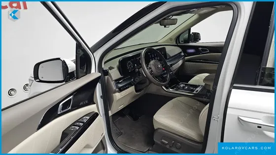 KIA CARNIVAL GASOLINE 9-SEATER HI-LIMOUSINE