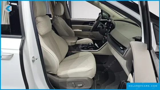 KIA CARNIVAL GASOLINE 9-SEATER HI-LIMOUSINE