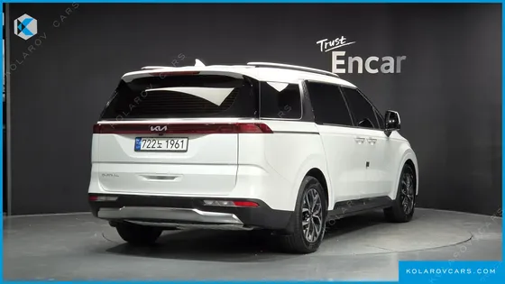 KIA CARNIVAL DIESEL 11-SEATER NOBLESSE