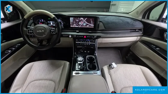 KIA CARNIVAL DIESEL 11-SEATER NOBLESSE