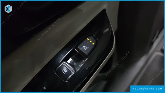 KIA CARNIVAL DIESEL 11-SEATER NOBLESSE
