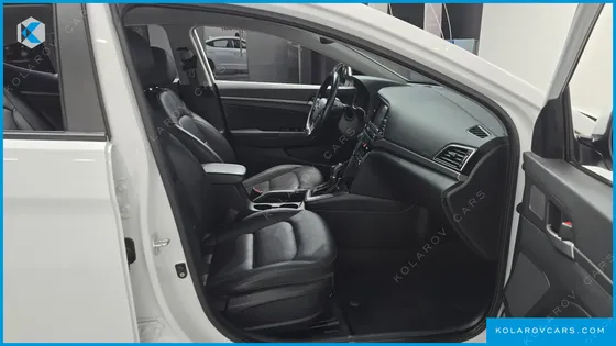 HYUNDAI ELANTRA (AVANTE) 1.6 GDI SMART
