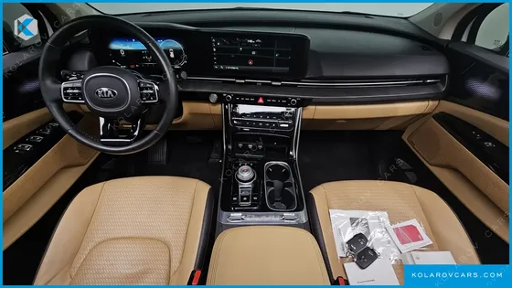 KIA CARNIVAL DIESEL 9-SEATER SIGNATURE