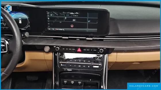 KIA CARNIVAL DIESEL 9-SEATER SIGNATURE