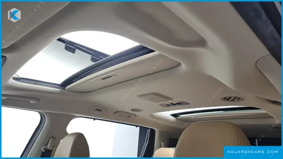 KIA CARNIVAL DIESEL 9-SEATER SIGNATURE