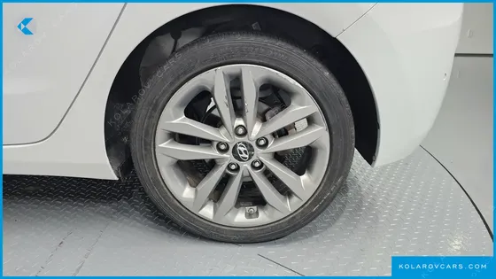 HYUNDAI I30 DIESEL 1.6 PYL