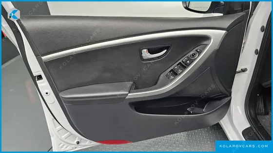 HYUNDAI I30 DIESEL 1.6 PYL
