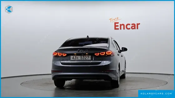 HYUNDAI ELANTRA (AVANTE) 1.6 GDI SMART