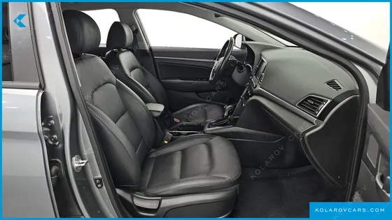 HYUNDAI ELANTRA (AVANTE) 1.6 GDI SMART