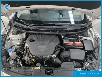 HYUNDAI I30 1.6 GDI UNIQUE