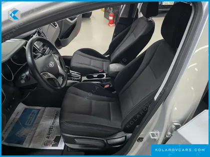 HYUNDAI I30 1.6 GDI UNIQUE