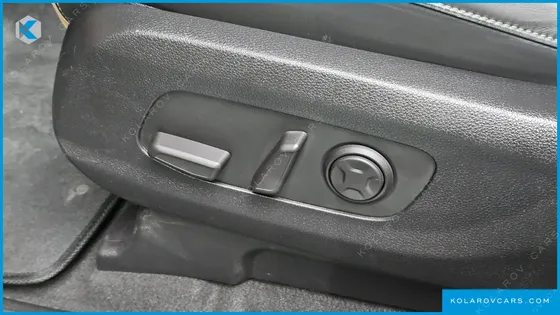 KIA CARNIVAL GASOLINE 7-SEATER SIGNATURE