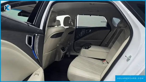 KIA K8 3.5 GASOLINE 4WD