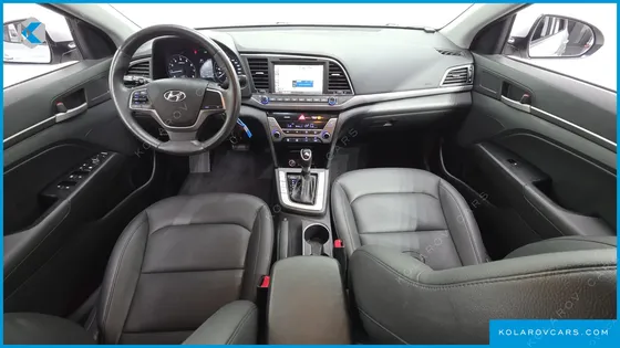 HYUNDAI ELANTRA (AVANTE) 1.6 GDI SMART